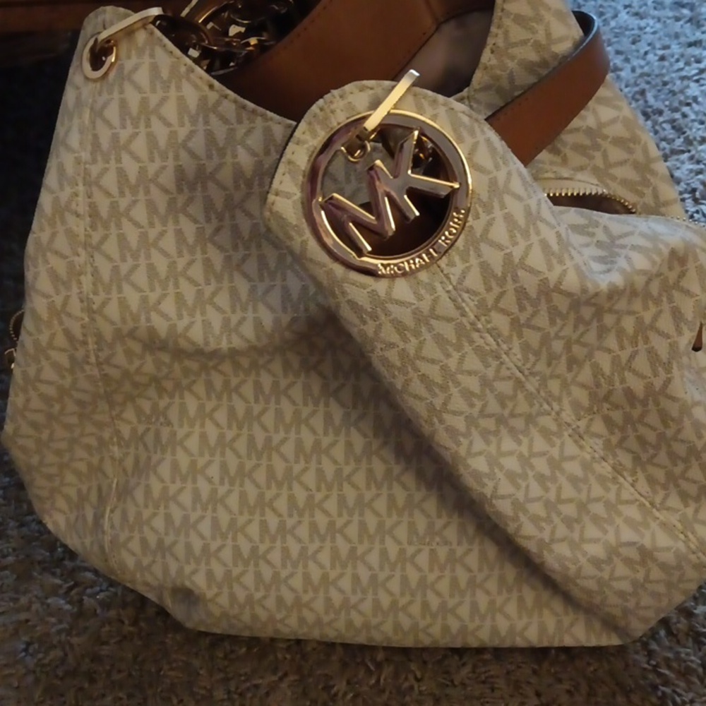 Michael kors bag
